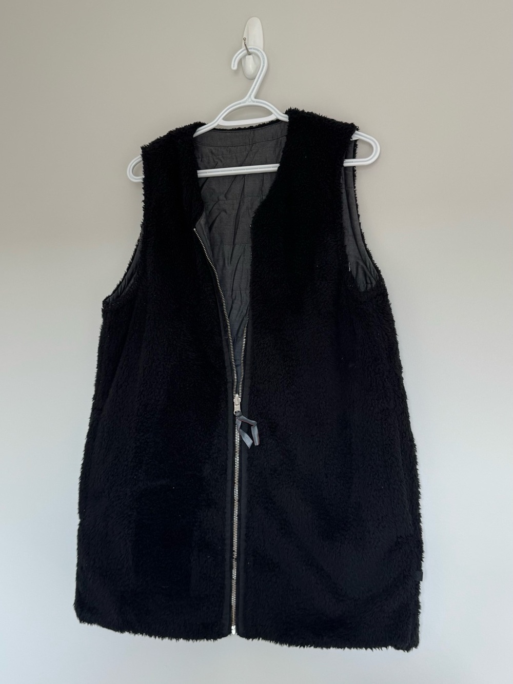Lululemon Everything She Wants Vest
Black